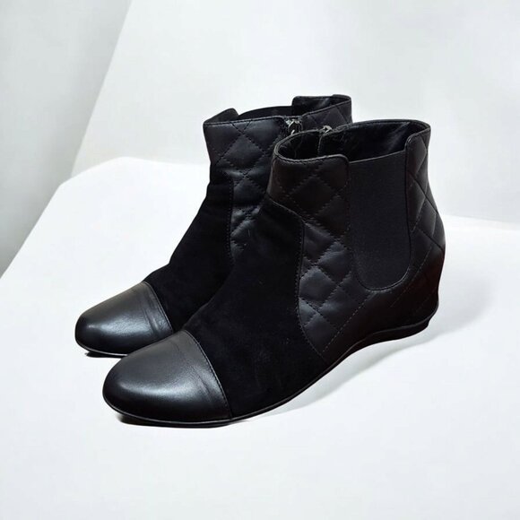 Aquatalia Womens Quilted Boot Size 7 Waterproof Black Leather Wedge Bootie - Picture 12 of 12